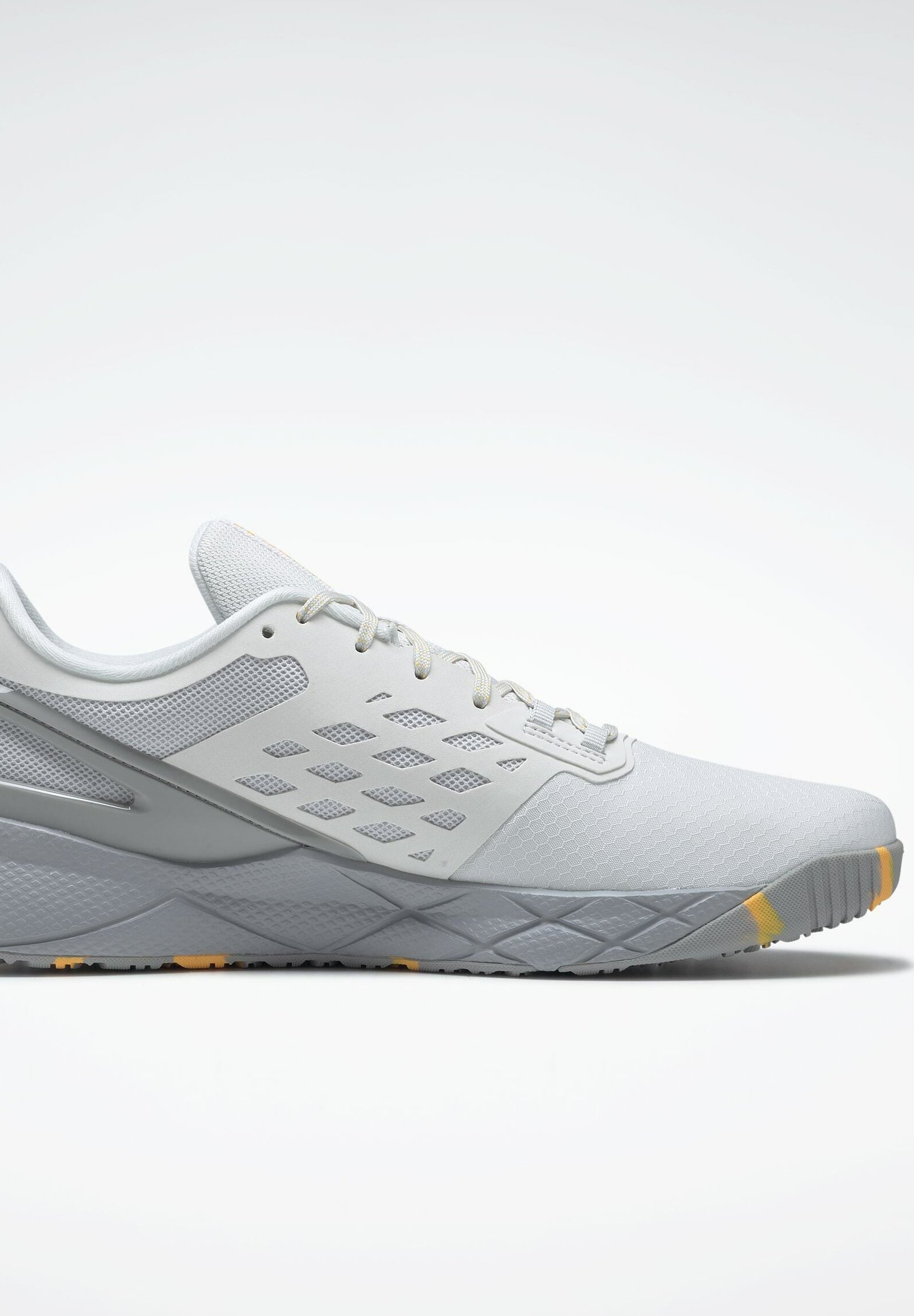 Reebok NANOFLEX ENERGY DRIVERS TRAINING 