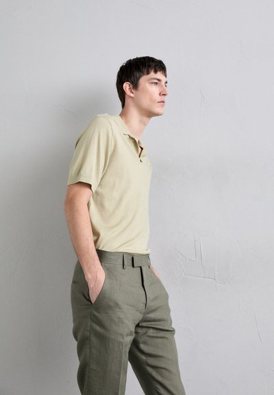Tiger of Sweden TENUTA - Trousers - thyme