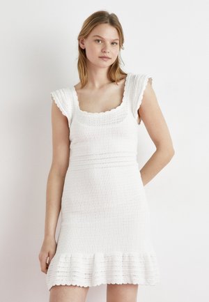 GESA DRESS - Strickkleid - white