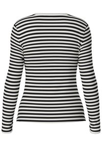Svart-och-vit randig långärmad topp med ribbad textur och rund halsringning, med jämnt fördelade horisontella ränder.