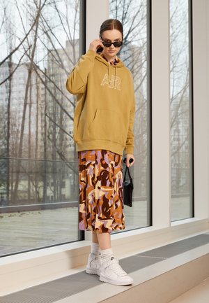 AIR HOODIE - Sweatshirt - barley/wheat grass/lemon drop