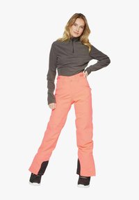 Protest KENSINGTON - Stoffhose - granatina