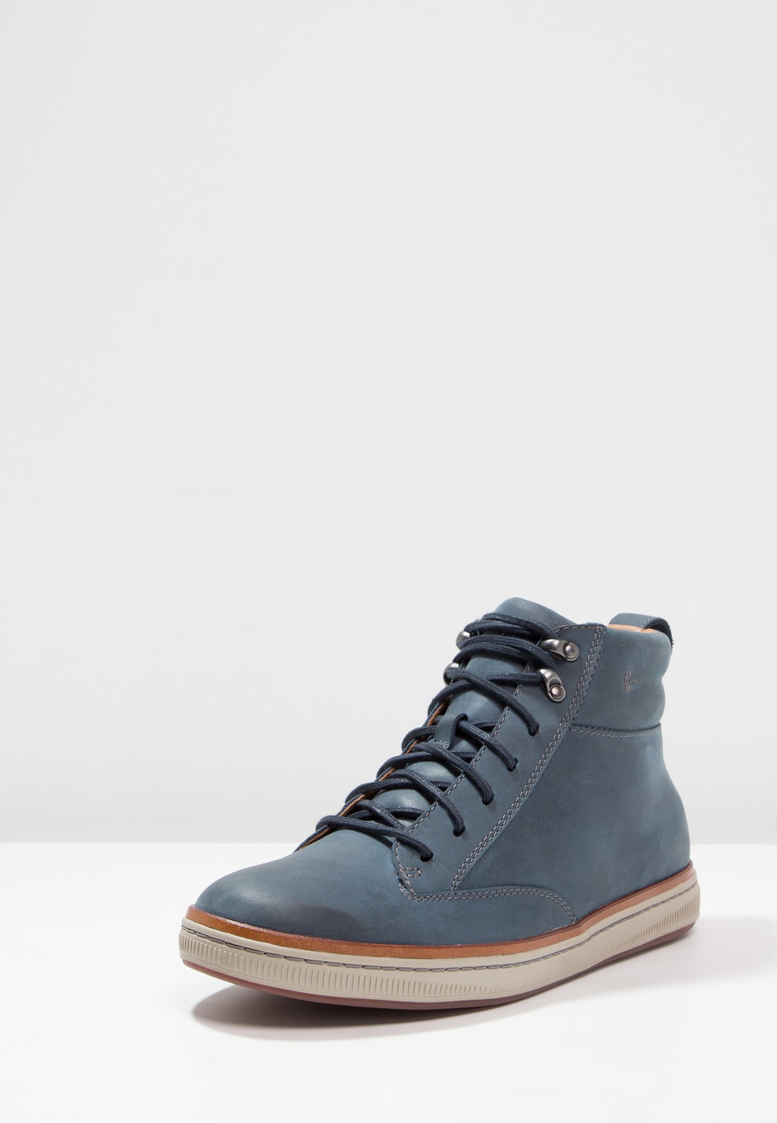 clarks norsen mid