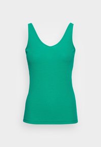 Zelený žebrovaný tílko s výstřihem do V a širokými ramínky. Vyrobeno z měkké, elastické tkaniny, s přiléhavým střihem a hladkou texturou.