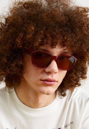 Lunettes de soleil - orange/brown