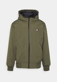 Unselected, military green