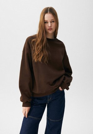 BASIC MIT RUNDAUSSCHNITT - Felpa - mottled light brown