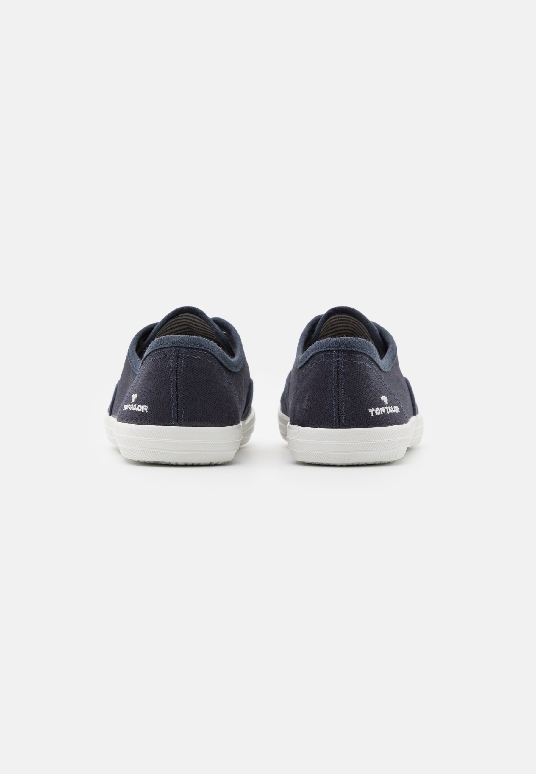 Femme Baskets basses Femme Baskets basses