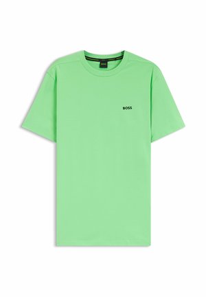 T-shirt vert vif à manches courtes avec col rond et petit logo noir "BOSS" sur la poitrine gauche, présenté sur fond blanc.