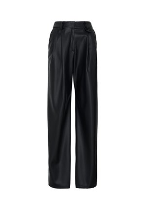 Zwarte neplederen broek met een losse pasvorm, plooien aan de voorkant, wijde benen en een hoge taille met een knoopsluiting.