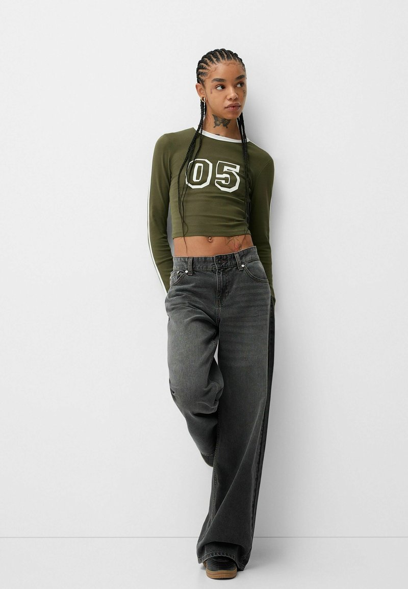 Bershka Longsleeve donkergroen