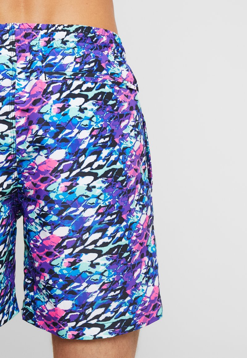 Herren Badehosen | Urban Classics SWIM SHORTS Badeshorts blue/pink/blau - UE84837 Herren Badehosen | Urban Classics SWIM SHORTS Badeshorts blue/pink/blau - UE84837