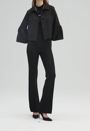 Blazer - black