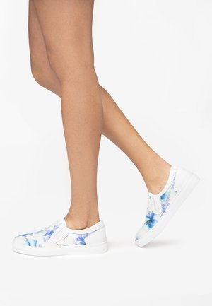 NeroGiardini, Chaussons - blue