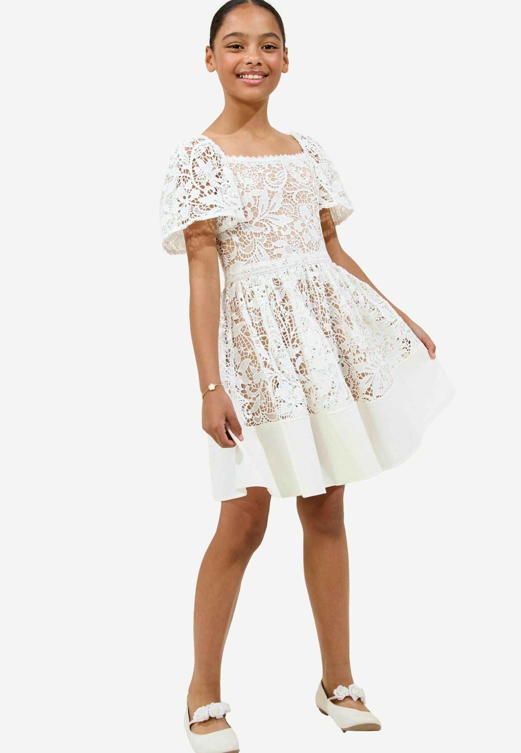 Lipsy REGULAR FIT - Cocktail dress / Party dress - white - Zalando