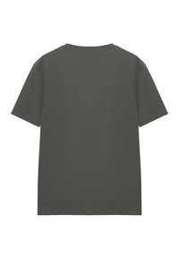 Dunkelgrünes kurzärmliges Baumwoll-T-Shirt mit lockerer Passform, Rundhalsausschnitt und glatter Textur. Keine sichtbaren Grafiken oder Muster.