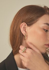 Next SLEEK BAR - REGULAR FIT - Žiedas - gold tone