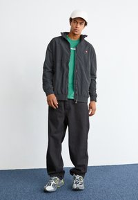 Ellesse VIARONNA - Summer jacket - black
