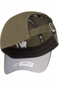 New Era 9TWENTY STRAPBACK   NEW YORK YANKEES - Cap - olive