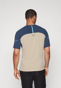 Dynafit ALPINE PRO TEE - T-Shirt sport - rock khaki