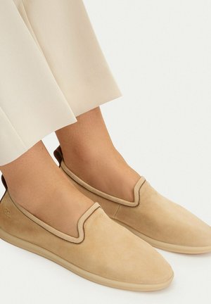 Gino Rossi, GINO ROSSI WOMEN'S BEIGE LORDS - Zapatos sin cordones - beige