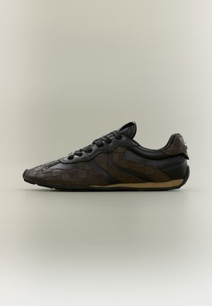 Steve Madden, ABBI - Baskets basses - black/brown