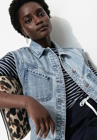 Promod Veste sans manches - jean clair