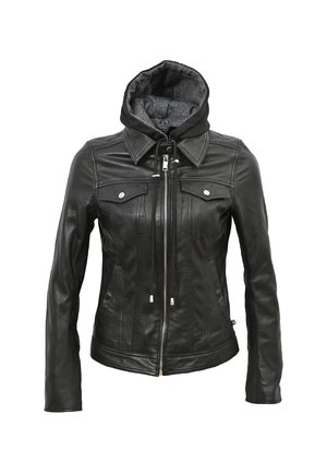 Schwarze Lederjacke mit Reißverschluss auf der Vorderseite, zwei Brusttaschen und einer abnehmbaren grauen Kapuze. Hat eine gesteppten Textur und eine taillierte Passform.