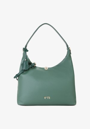 Bolso de hombro de piel verde con correa ajustable, herrajes en tono dorado y logo "V°73" en el centro delantero.