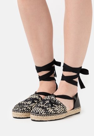 Pinko, Espadrilles - black
