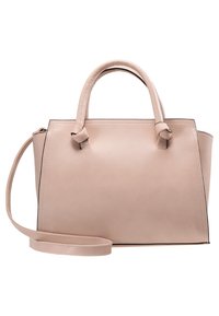 Borsa a mano in pelle beige con due manici corti, tracolla lunga rimovibile e una forma rettangolare strutturata.