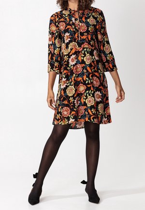 Denní šaty - black