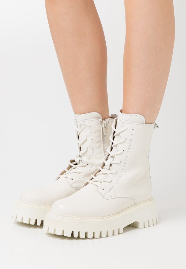 GROOV-Y - Platform ankle boots