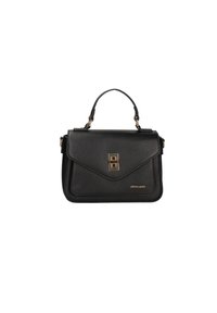 Borsa a mano in pelle nera con finitura testurizzata, dotata di manico superiore, hardware dorato, chiusura a pattina e logo impresso sulla parte anteriore.