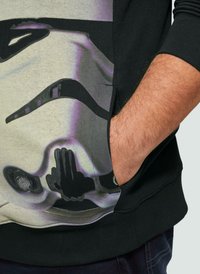 s.Oliver STAR WARS™ czarny