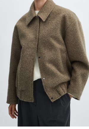 Mango, Veste mi-saison - khaki