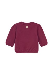 Bordeaux lange mouwen peuter t-shirt met elastische manchetten en zoom, voorzien van een ronde hals en een klein etiket op de bovenrug.