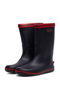 Černé gumové dešťové boty se hladkým povrchem, červenými akcenty nahoře a na podrážce a logem na boku. Výška do poloviny lýtek.