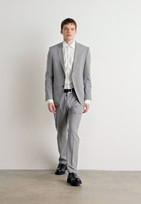 Thumbnail Image 2