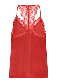 Camisole dengan pinggiran renda merah yang menampilkan kain transparan, tali yang dapat disesuaikan, dan desain punggung bergerigi. Siluetnya santai dan mengalir.
