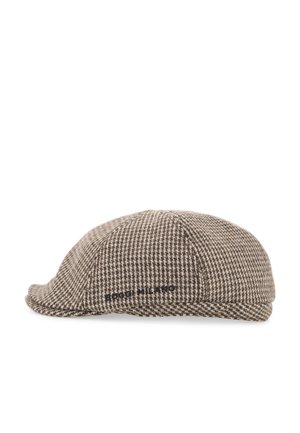 Casquette plate marron et beige à motif pied-de-poule avec petite visière et nom de marque noir finement brodé sur le côté.