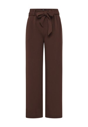 Pantalon large marron foncé avec une ceinture en tissu nouée en un nœud à la taille, vue de face, sans poches ni boutons visibles.