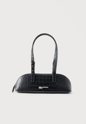 Schwarze Handtasche aus Leder mit Krokodilstruktur, zwei Griffen und Karl Lagerfeld Jeans Logo auf der Vorderseite.