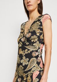 Anna Field Φόρεμα από ζέρσεϊ - black/multi coloured