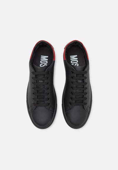 MOSCHINO UOMO - Trainers - nero/rosso