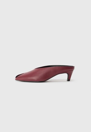 ROSHELL - Heeled mules - burgundy