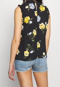 Dorothy Perkins Petite Bluse - black