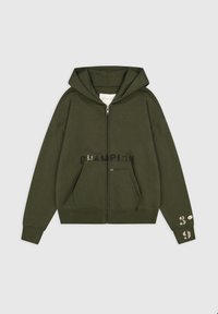 Olivgrüner Reißverschluss-Hoodie aus Baumwollmischgewebe. Verfügt über eine Kängurutasche, Kapuze und einen frontalen Textgrafikdruck. Mit gerippten Bündchen und Saum.