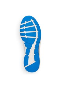 Semelle de chaussure avec une surface en caoutchouc bleu, rainures blanches pour l'adhérence, conçue pour la flexibilité et le confort, avec un logo imprimé.