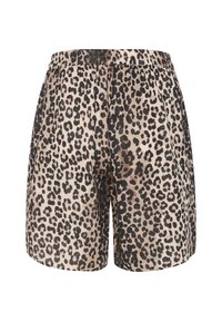 Kraťasy se vzorem leopardího potisku s elastickým pasem, vyrobené z měkké látky s hladkou texturou. Dominantní barvy jsou světle hnědá a černá.